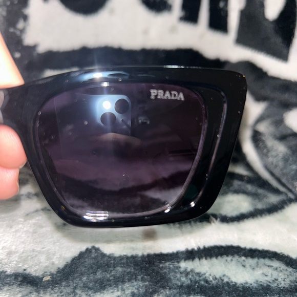 Prada PR 08YS Women’s Sunglasses - Picture 5 of 6